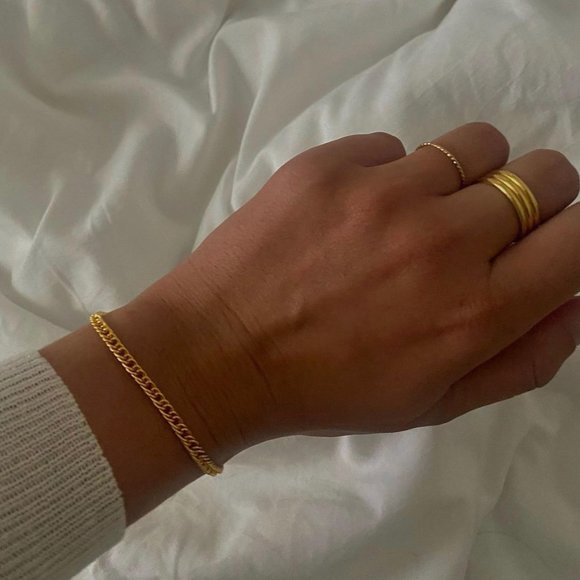 Bailey Bracelet - Picture 5 of 6